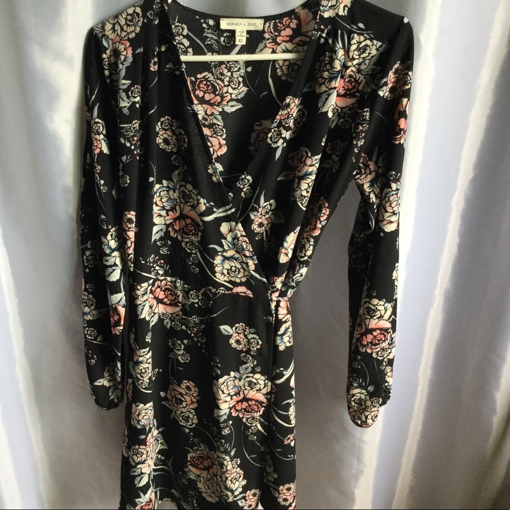 XL New WOT Sophia + ZeKe floral wrap dress